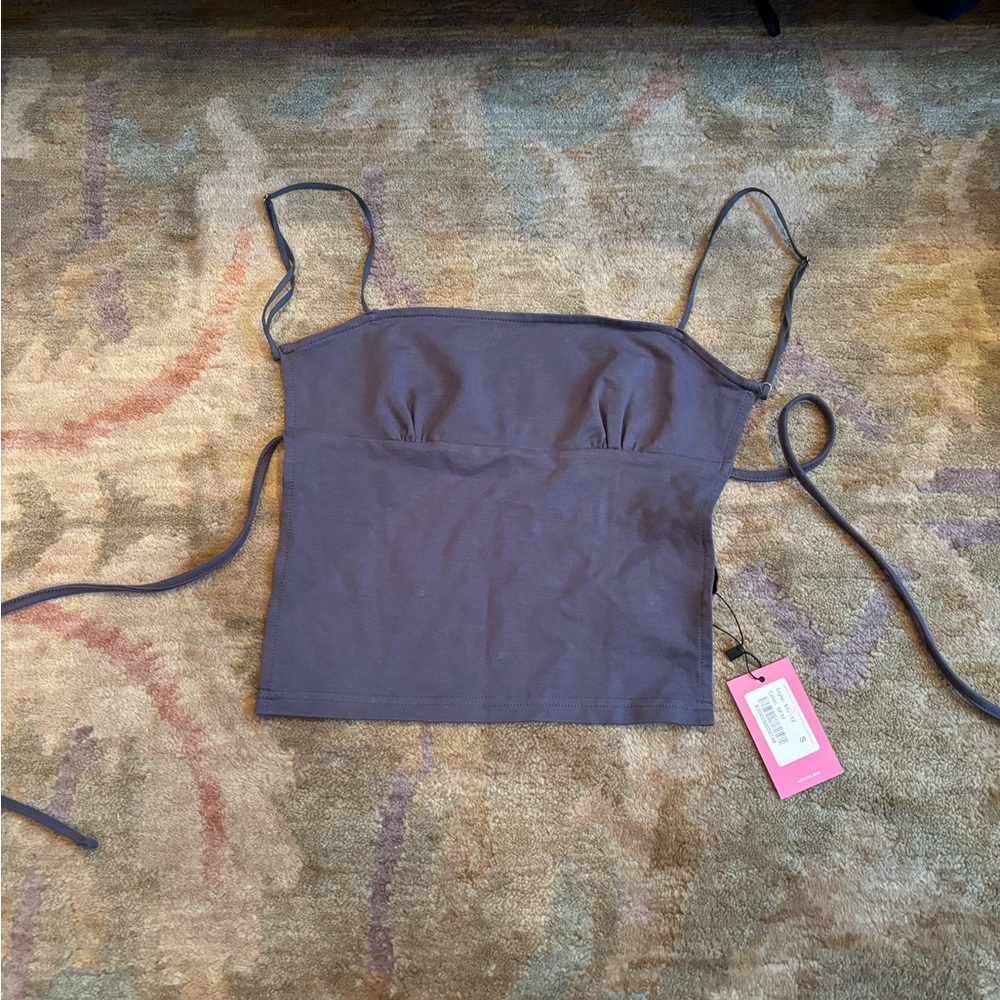 Backless top